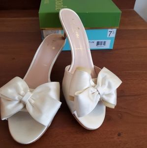 Kate Spade Plaza Ivory Satin Heels - Size 7.5